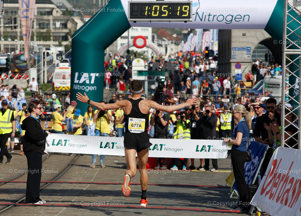 OBERBANKMARATHON_2024_89 | bilder, linz, photo, foto, fussball, sport, fotolui, bundesliga