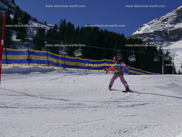 P1100511 | Photos von der Skischule Warth - Realisiert mit Pictrs.com