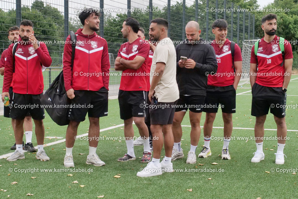 Fußball : LBS - Turnier am 18.07.2026 in Dinslaken | Fußball : LBS - Turnier am 18.07.2026 in Dinslaken ausgerichtet vom RWS Lohberg. Teilnehmende Mannschaften : RWS Lohberg, SV 08/29 Friedrichsfeld,Sus 09 Dinslaken,TV Voerde,STV Hünxe,SGP Oberlohberg,TV Jahn Hiesfeld und Rheinland Hamborn. - Realisiert mit Pictrs.com