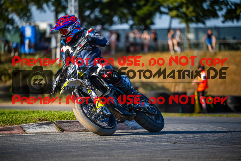 MaZZes_FotoMatrix_230916_8285 | S4