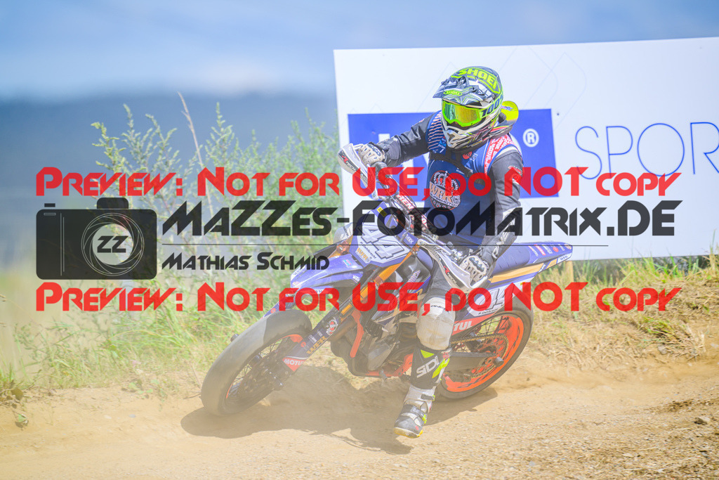 MaZZes_FotoMatrix_240713_6007705_9586 | UE40