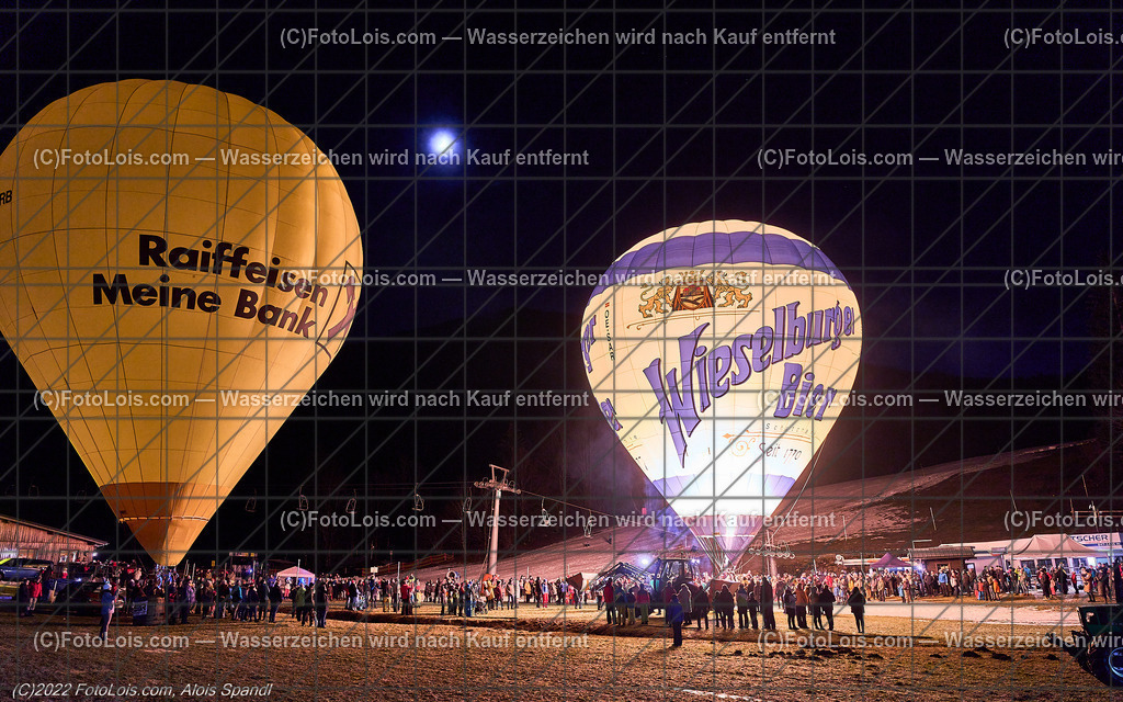 ALP0302_Nacht der Ballone_Lackenhof | (C)FotoLois.com, Alois Spandl, 'Nacht der Ballone' des Ballonclub ÖTSCHERLAND in Lackenhof/Weitental, gemeinsame Veranstaltung mit Tourismusverband ÖTSCHER, Mi 28. Dezember 2022.