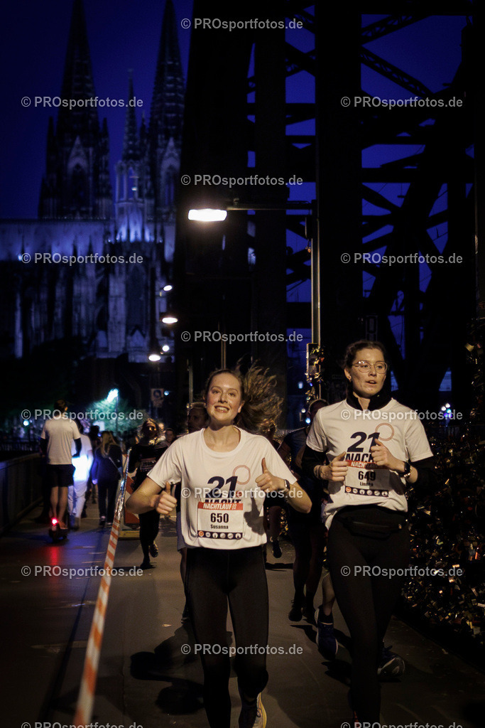21. Nachtlauf des ASV Köln; Köln, 08.05.24 | Impressionen vom 21. Nachtlauf des ASV Köln am 08.05.24 in der Altstadt von Köln (Deutschland). Foto: BEAUTIFUL SPORTS/Bernd Hoffmann