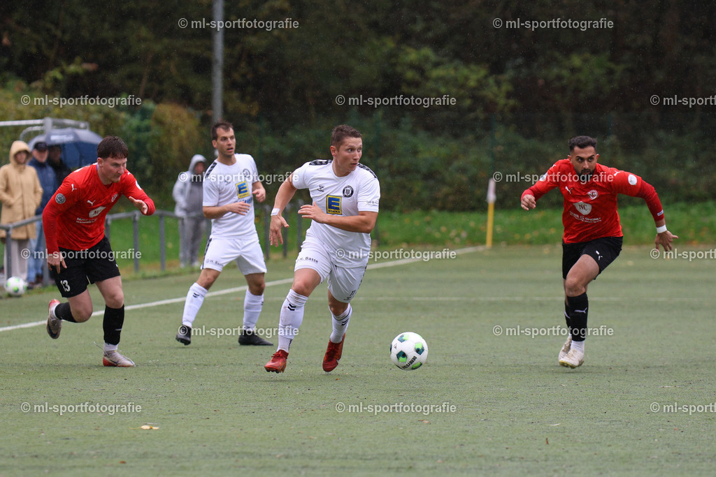 Fußball I Herren I Saison 2025/2026 I Landesliga Holstein I 14. Spieltag I SVT Bad Oldesloe - TSV Pansdorf | ml-sportfotografie - Realisiert mit Pictrs.com
