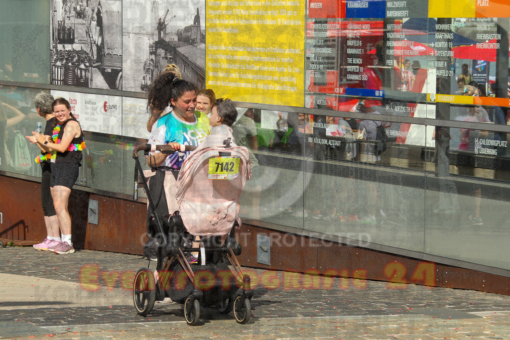 250920_1431_EV4_7104 | Sportfotografie im Rhein-Sieg Kreis, Köln, Bonn, NRW, Rheinland Pfalz, Hessen, etc. Unser Tätigkeitsfeld umfasst den Laufsport vom Volkslauf über den Marathon, Duathlon, Triathon bis zum Ultralauf wie Kölnpfad Ultra oder Schindertrail.