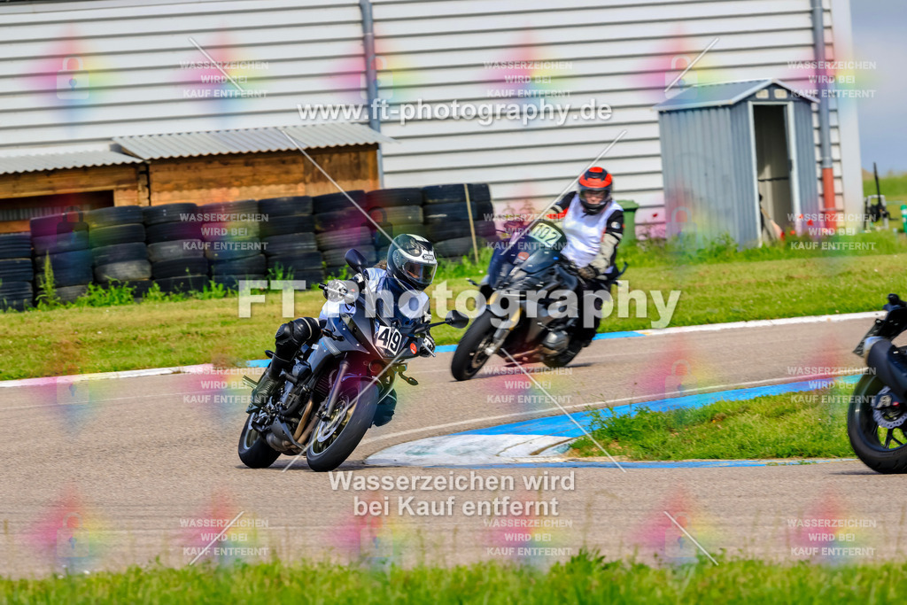 MotoTeam-8464 | Hier findet Ihr Bilder von Touristenfahrten auf der Nürburgring Nordschleife oder von anderen Veranstaltungen die ich besucht habe. Viel Spass beim Durch Schauen 