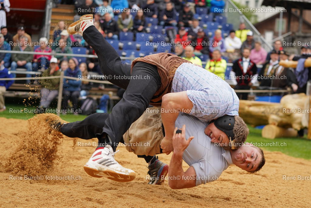 20220508-DSC04548 (2)-2 | René Burch leidenschaftlicher Fotograf aus Kerns in Obwalden.  Hier finden sie Sport, Landschaft und Natur Fotografie.
 - Realisiert mit Pictrs.com