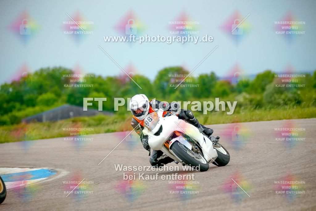 _MOT1610 | Hier findet Ihr Bilder von Touristenfahrten auf der Nürburgring Nordschleife oder von anderen Veranstaltungen die ich besucht habe. Viel Spass beim Durch Schauen 