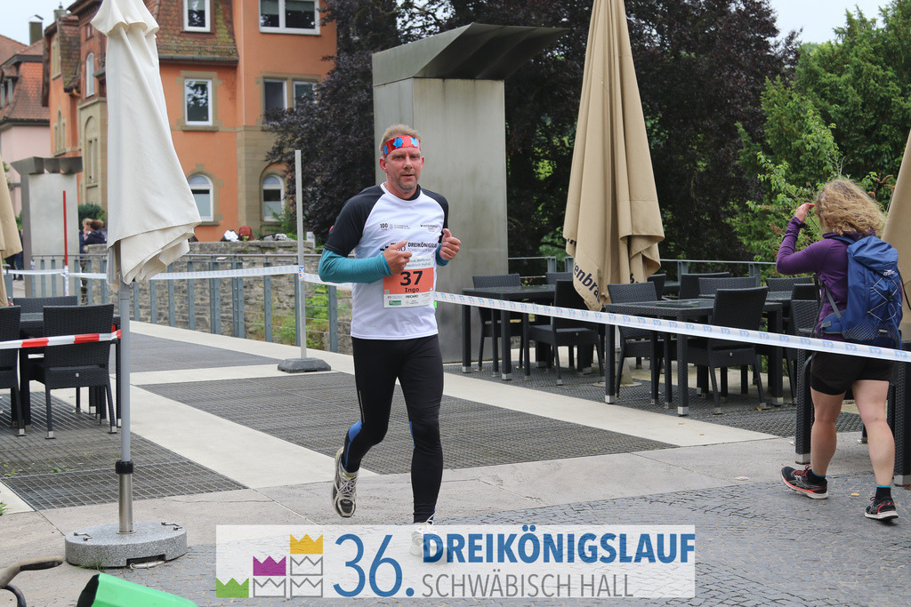 VR Bank Hauptlauf 10km | 3königslauf 2022 VR Bank Hauptlauf - Realisiert mit Pictrs.com