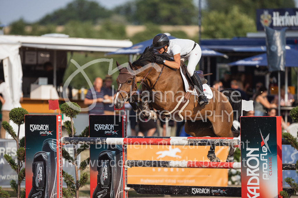 230624_PfSpTa_GroßerPreis-254 | Deine schönsten Turniermomente als professionelle Fotos! Entdecke hochwertige Pferdesport-Fotografie im Online-Shop. Jetzt Fotos finden & bestellen!