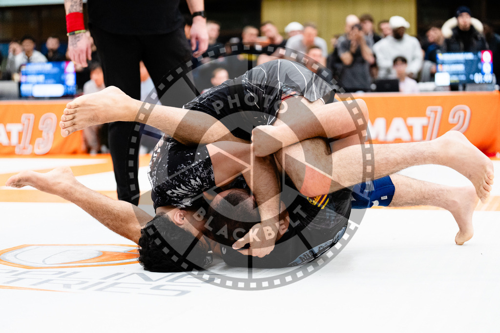 20251122PBB15160 | Athletes compete during the Grappling Industries Berlin Jiu-Jitsu and Grappling Championship, on November 22, 2025 in Berlin, Germany. © photoblackbelt