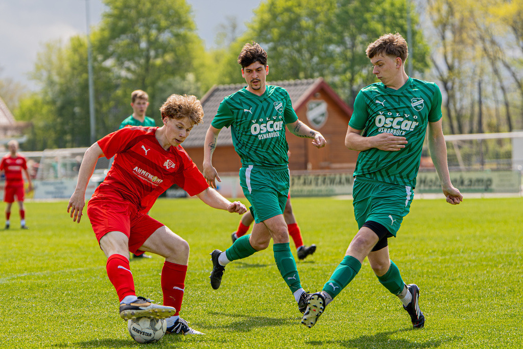 Fußball I Herren I Saison 2025-2026 I Kreisliga VEC I 23. Spieltag I SV GW Brockdorf II - VFL Oythe II I 04169 | jns.sportfotos - Realisiert mit Pictrs.com