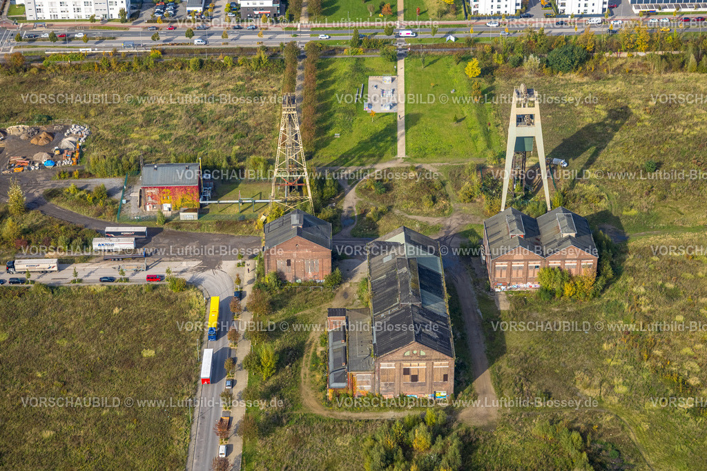 Neukirchen-Vluyn241013354 | Luftbild, ehemaliges Bergwerk Niederberg mit Förderturm, Neukirchen, Neukirchen-Vluyn, Ruhrgebiet, Niederrhein, Nordrhein-Westfalen, Deutschland