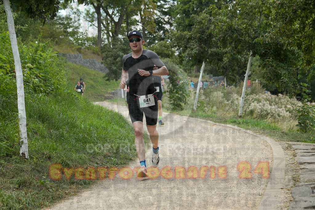 250824_1409_EX1_5174 | Sportfotografie im Rhein-Sieg Kreis, Köln, Bonn, NRW, Rheinland Pfalz, Hessen, etc. Unser Tätigkeitsfeld umfasst den Laufsport vom Volkslauf über den Marathon, Duathlon, Triathon bis zum Ultralauf wie Kölnpfad Ultra oder Schindertrail.