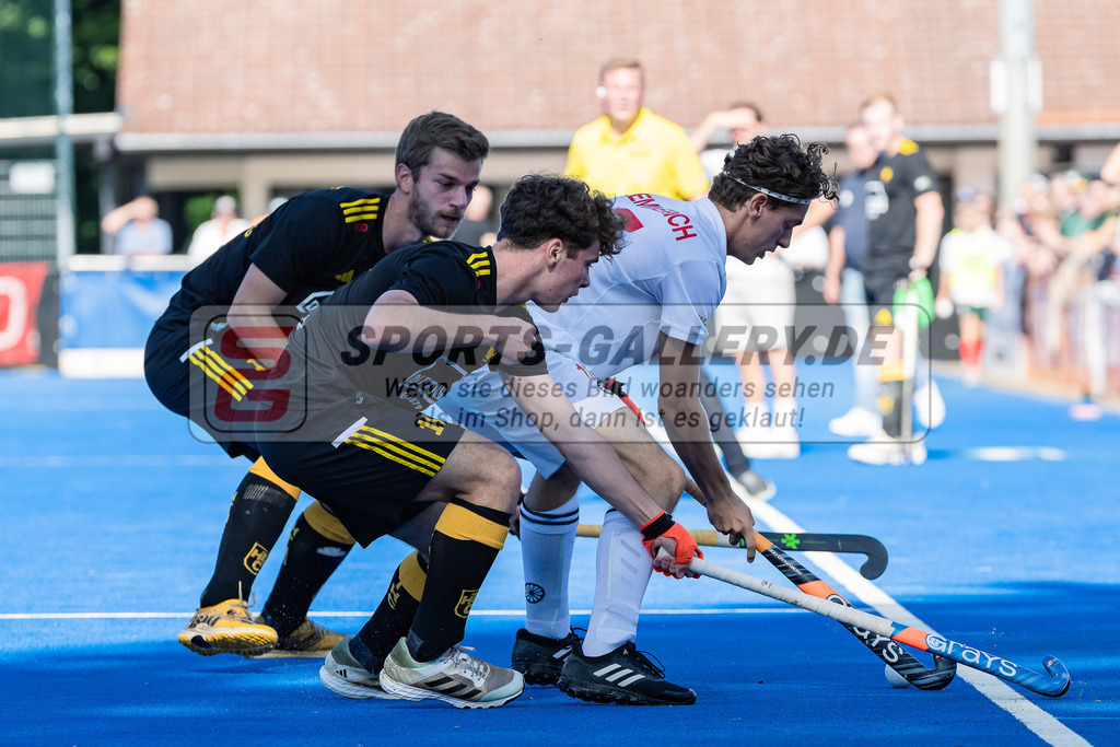 HK_20231001_104952 | 1.Bundesliga Herren Crefelder HTC - Harvestehuder THC am 1.10.2023 CHTC, Krefeld , Kemmerich Peer ( Crefelder HTC #21 ) , Titus Wx ( Harvestehuder THC #19 )