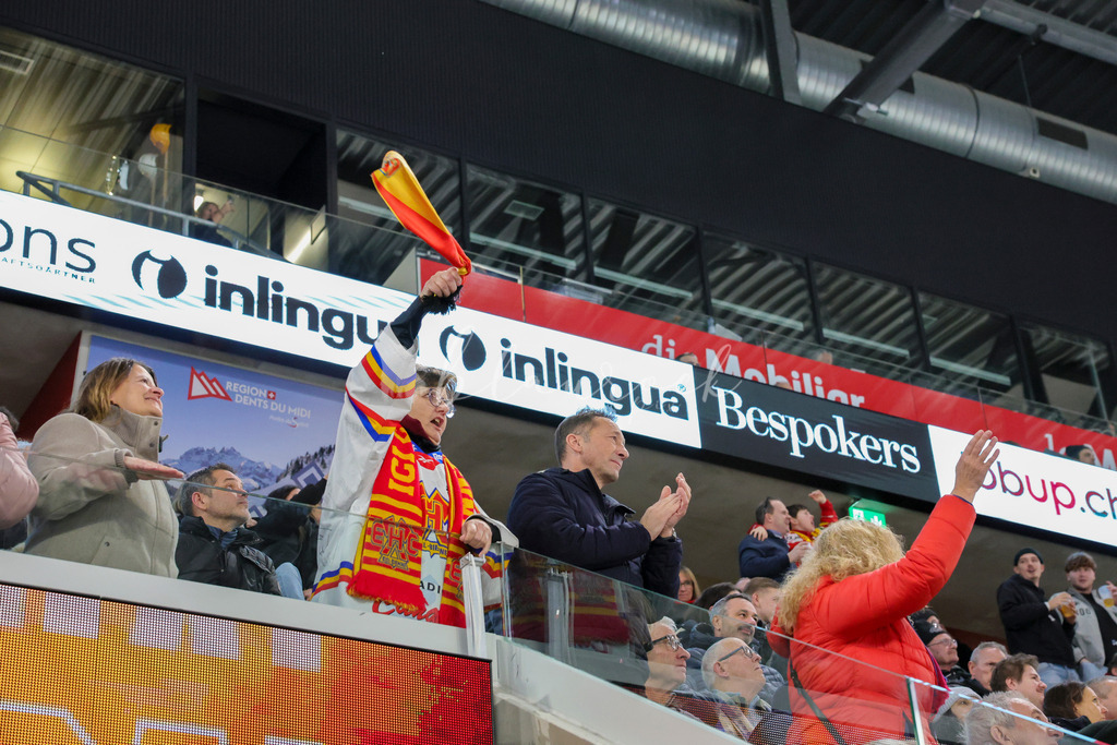 EHCB vs HCD 20260106_wb-0352 | Sportbilder, Sportfotograf, Hochzeits- und Eventfotografin, Flugshows, Portraits und Tiershooting, Aviation, Downhill, Nationalleague, Swissleague, International