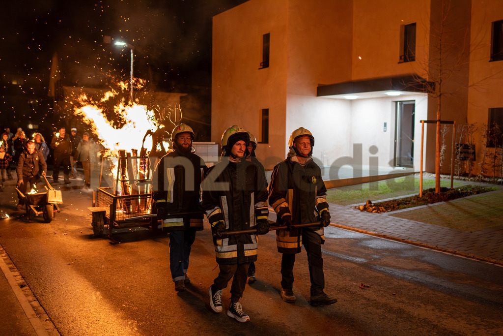 132_Chäppelihäx_Funggefüür__kunzmedia.ch | OnlineShop für Bilder kunzmedia.ch