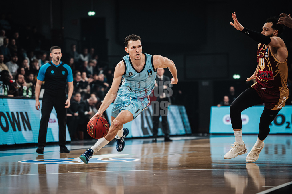 Basketball | Männer | Saison 2024/2025 | BKT EuroCup | Veolia Towers Hamburg vs. Umana Reyer Venice | 08.01.2025 | Brae Ivey (#1, Veolia Towers Hamburg)