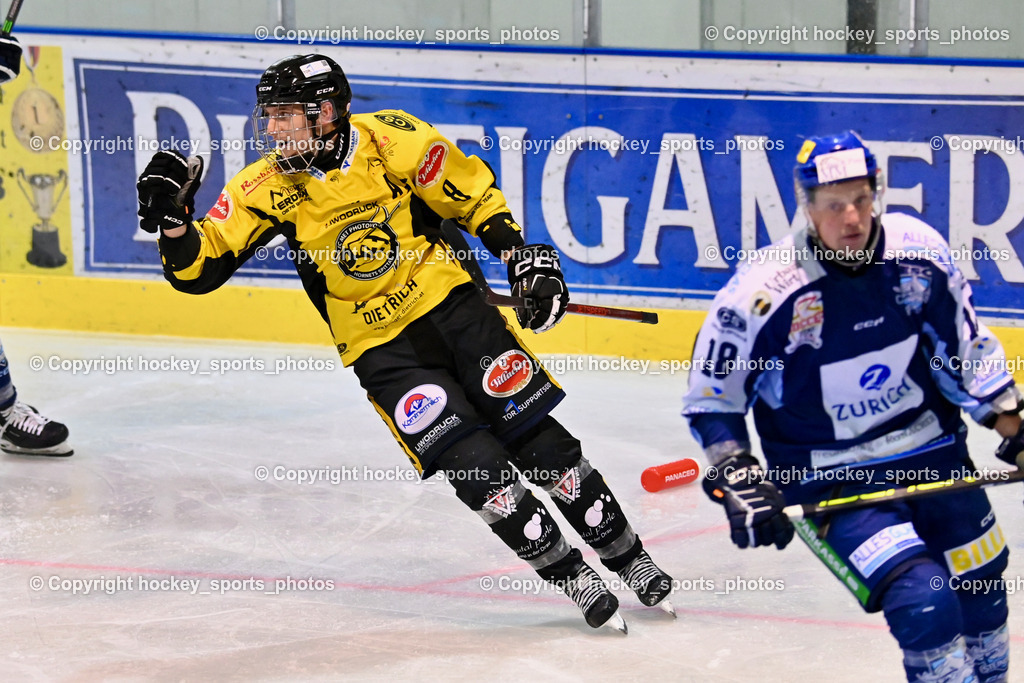 ESC Steindorf vs. MET PHOTOVOLTAIK HORNETS SPITTAL | #8 Komar Luca EC Hornets Spittal, #18 Pewal Martin ESC Steindorf, ESC Steindorf vs. MET PHOTOVOLTAIK HORNETS SPITTAL, ESC Steindorf vs. MET PHOTOVOLTAIK HORNETS SPITTAL am 26.10.2024 in Steindorf (Ossiachersee Halle), Austria, (Photo by Bernd Stefan)