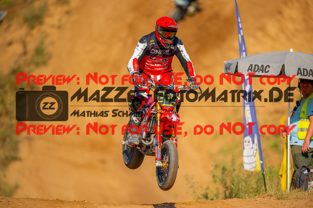MaZZes-Fotomatrix-20260815-602394 | S2