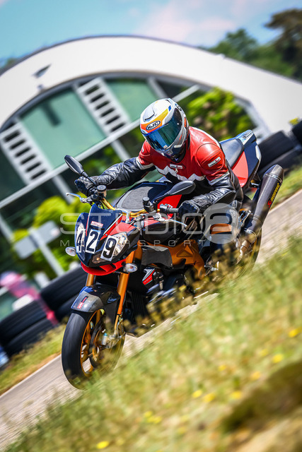 0429-260509DCB-036_429 | Deine Full-Service-Agentur für ✔️Videoproduktionen und ✔️Motorsportfotografie Jetzt Angebot anfragen!