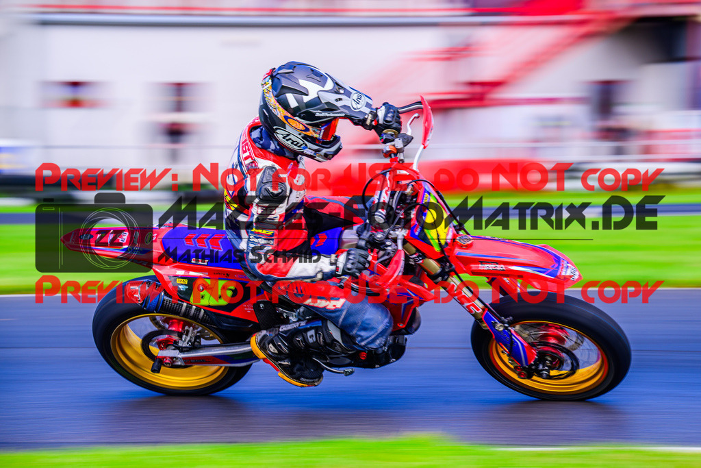 MaZZes_FotoMatrix_240713_6021986_3215 | S2