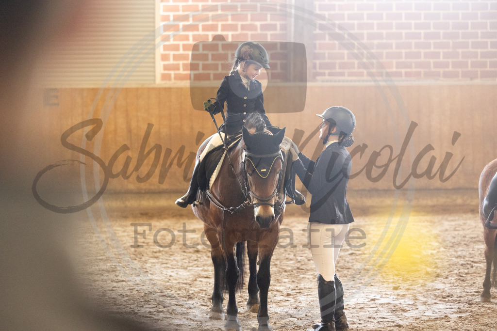 994A9541 | sabrinanicolaifotografie - Realisiert mit Pictrs.com