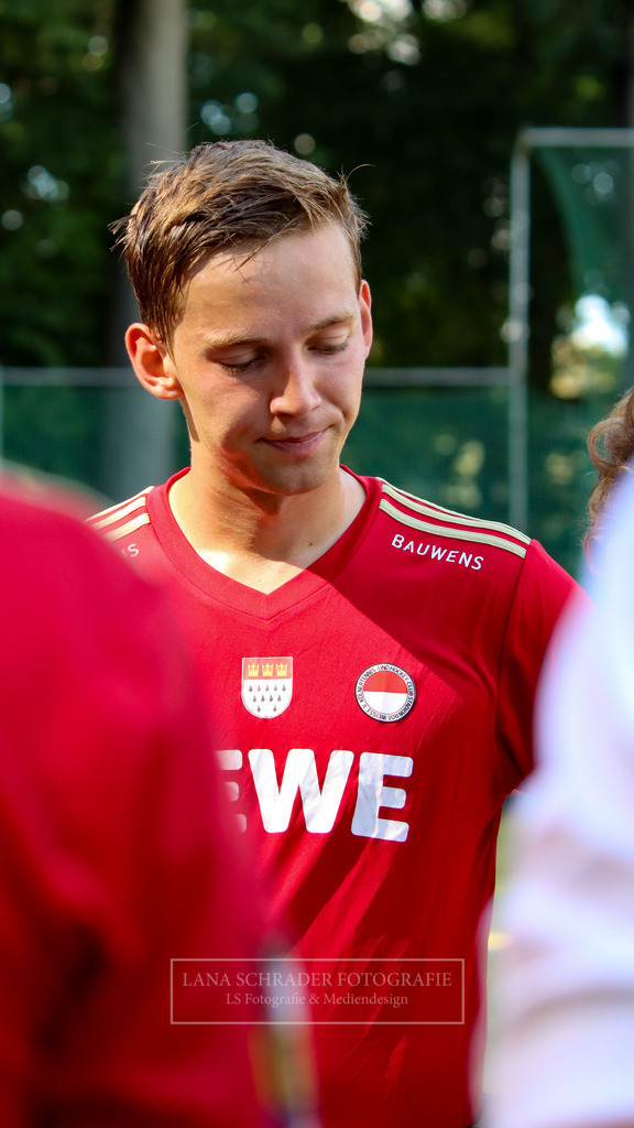 HERREN BUNDESLIGA Rot-Wei_ K_ln - Crefelder HTC 07.09.24 K_ln-163 | lanaschraderfotografie - Realisiert mit Pictrs.com