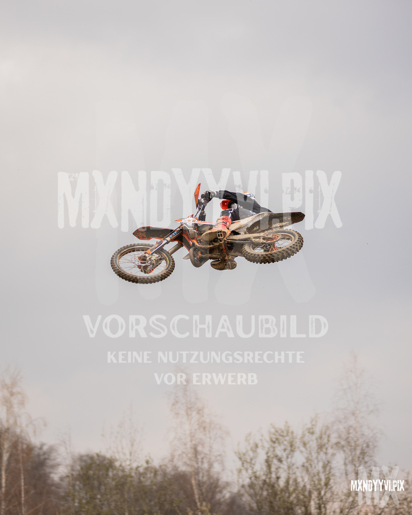866A0879 | mxndyyvipix