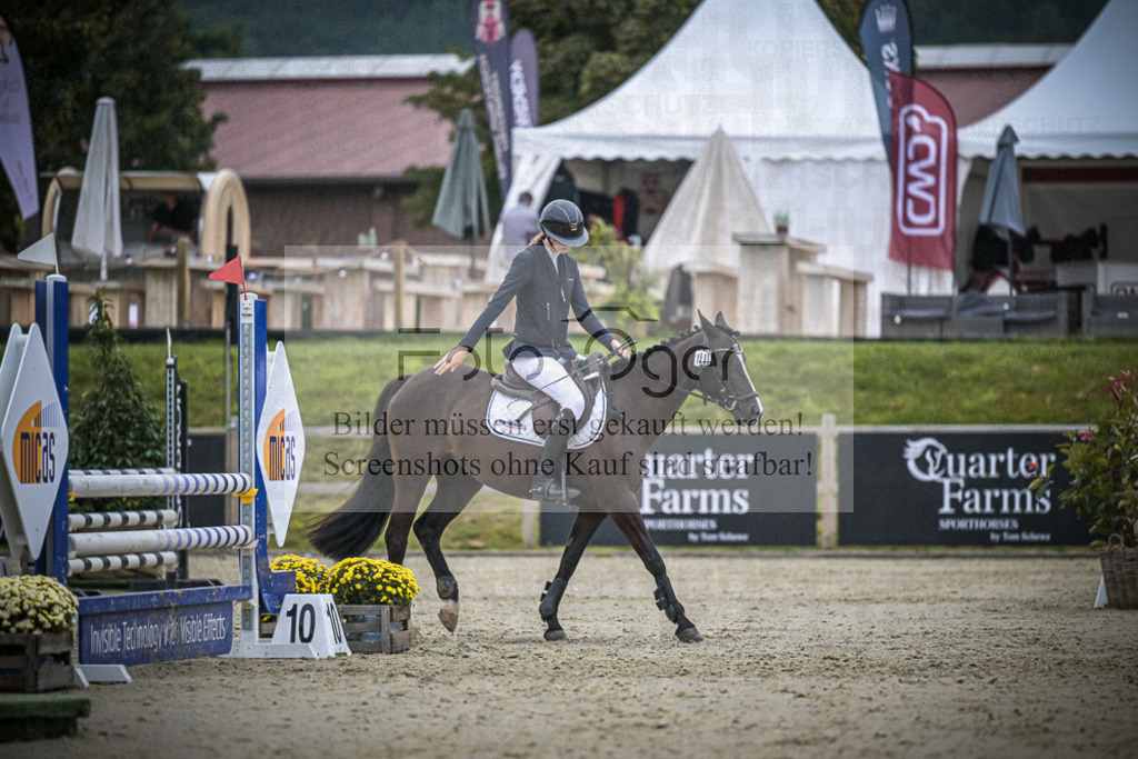DOS_2396 | Entdecke hochwertige Reitturnierfotos von Foto Oger. Professionell, emotional und authentisch – jetzt Lieblingsmomente im Shop bestellen.Deutschlandweite Turnierfotografie. - Realisiert mit Pictrs.com