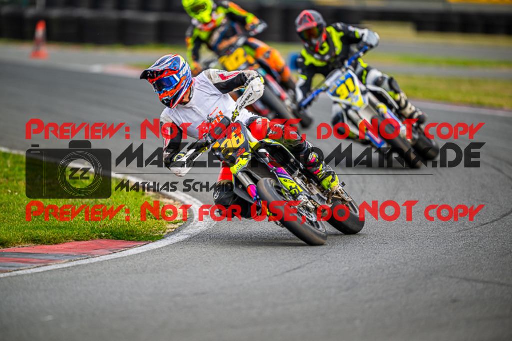 MaZZes_FotoMatrix_231001_5836 | S2