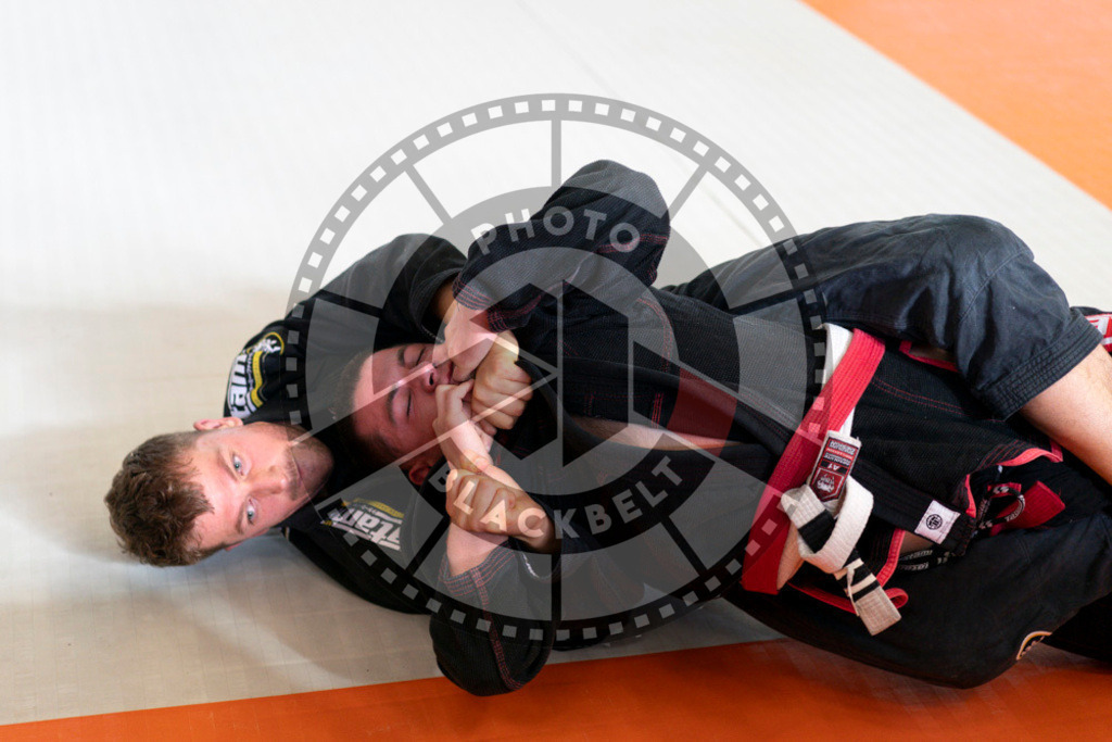 20240915PBB0203 | Athletes compete during the Grappling Industries’ grappling and Brazilian jiu-jitsu competition in Berlin, on September 15, 2024.