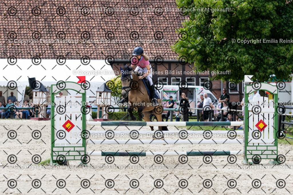 CL5A7121 | Emilia Reinking Fotografie - Realisiert mit Pictrs.com