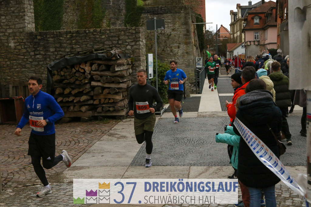 VR Bank Hauptlauf 10000m | 3 Koenigslauf 2023 - Realisiert mit Pictrs.com