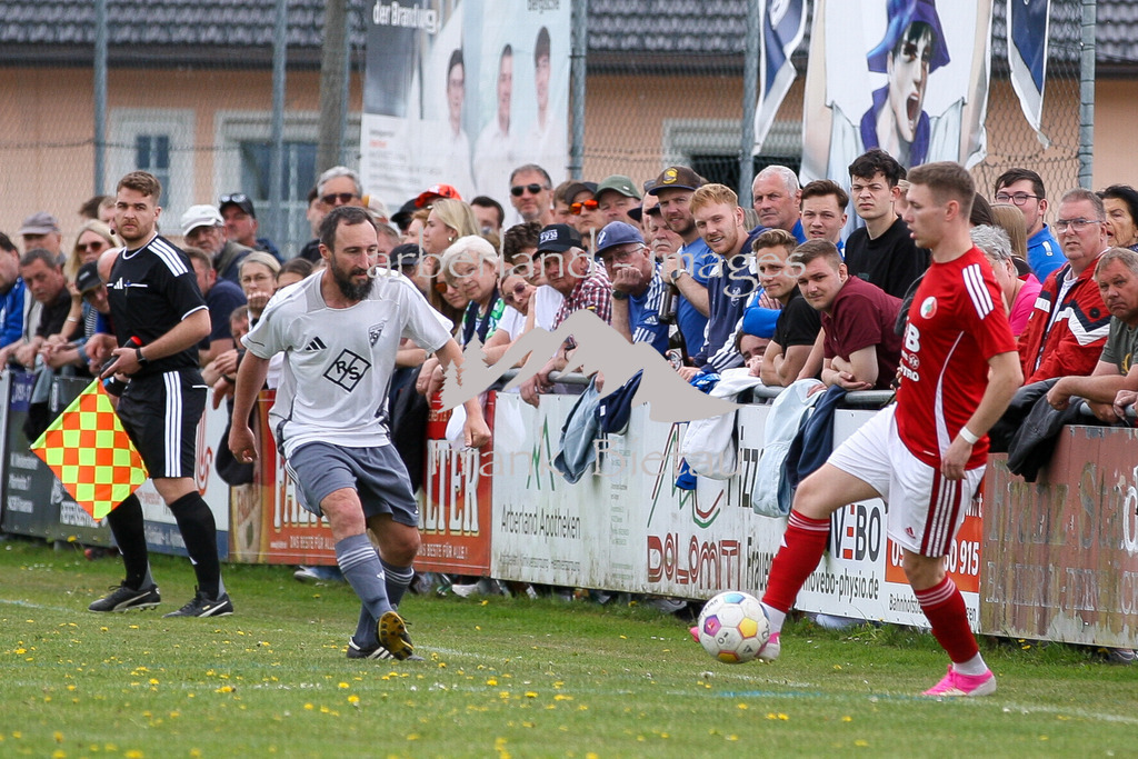 993T0106 | Medien- Sport- Entertainmentfotos