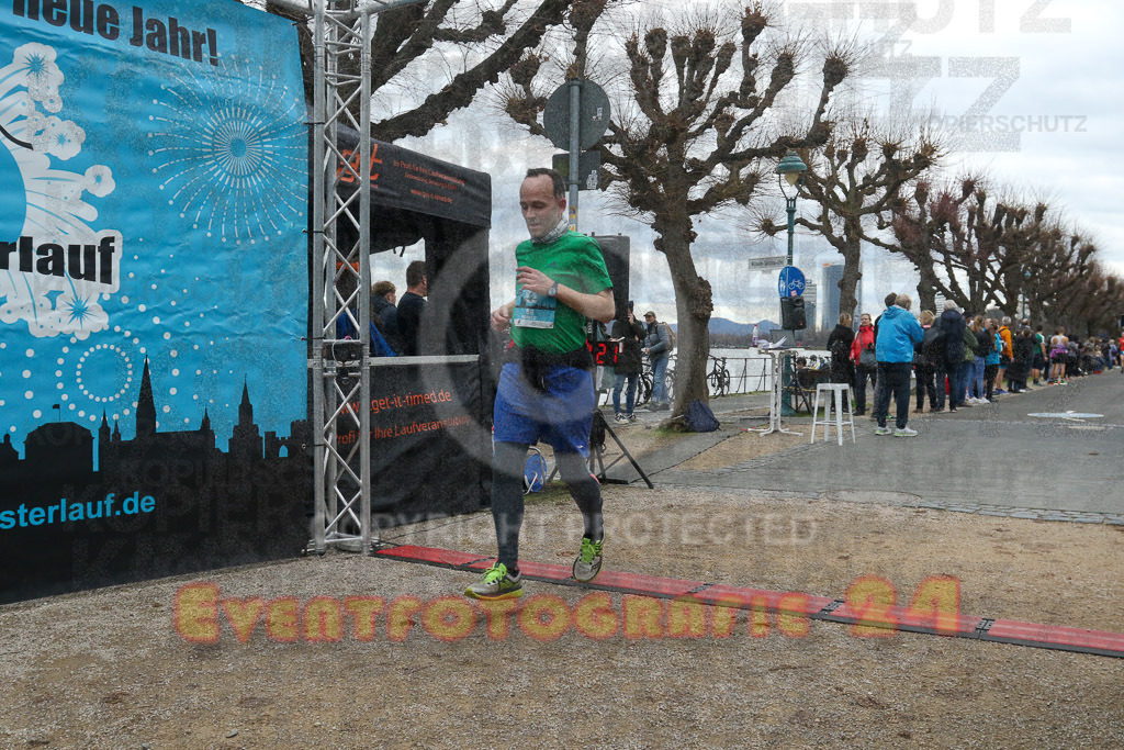 221231_1157_EV9_5094 | Sportfotografie im Rhein-Sieg Kreis, Köln, Bonn, NRW, Rheinland Pfalz, Hessen, etc. Unser Tätigkeitsfeld umfasst den Laufsport vom Volkslauf über den Marathon, Duathlon, Triathon bis zum Ultralauf wie Kölnpfad Ultra oder Schindertrail.