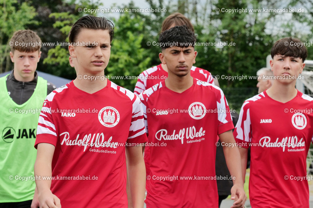 Fußball : C-Junioren : Aufstieg Regionalliga West : SUS 09 Dinslaken - Vfb 03 Hilden am 04.06.2026 in Dinslaken | Fußball : C-Junioren : Aufstieg Regionalliga West : SUS 09 Dinslaken (rotr Trikots)- Vfb 03 Hilden (weiße Trikots) am 04.06.2026 in Dinslaken - Realisiert mit Pictrs.com