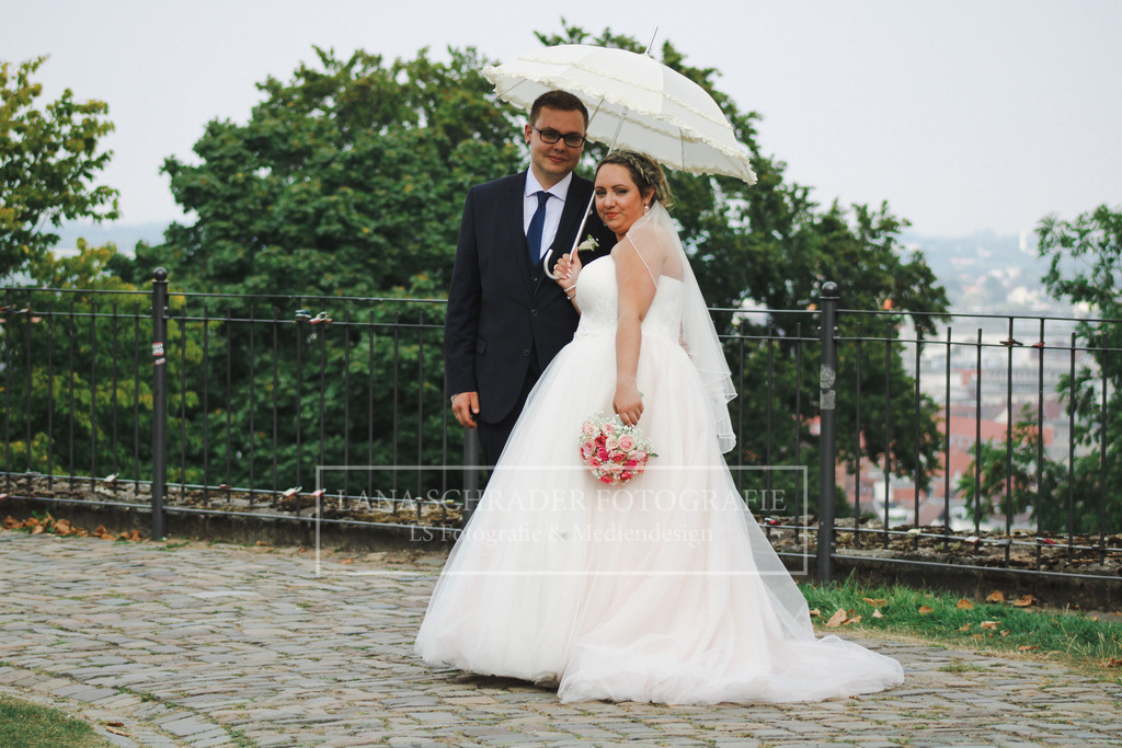 Hochzeit Danica _ Jan 26.08.22-09 | lanaschraderfotografie - Realisiert mit Pictrs.com