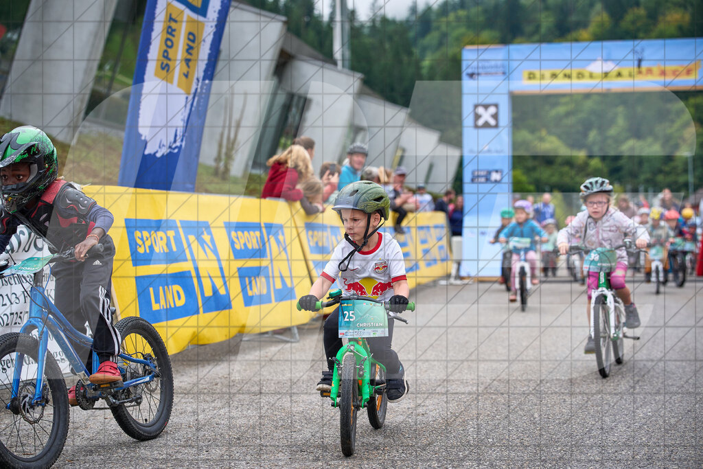Betriebszentrum Laubenbachmühle, Frankenfels, Österreich - 13. September 2025: Dirndltal Race - Kids RaceFotograf: Martin Bihounek / martinbihounek.com | 13. September 2025 Betriebszentrum Laubenbachmühle, Frankenfels, Österreich : Dirndltal Race - Kids Race •••••Photo by: Martin Bihounek / martinbihounek.comInsta: @martinbihounekcom