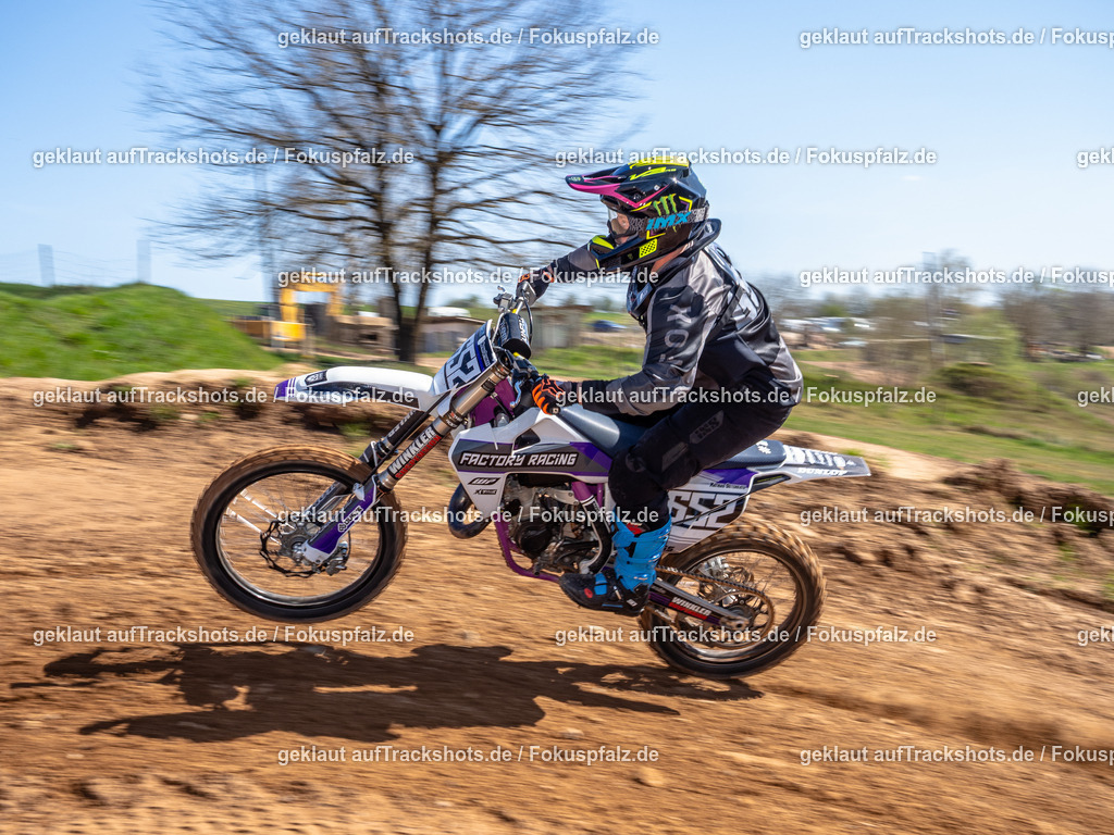 Schweyen040525-138 | Trackshots.de / Fokuspfalz.de - Realisiert mit Pictrs.com