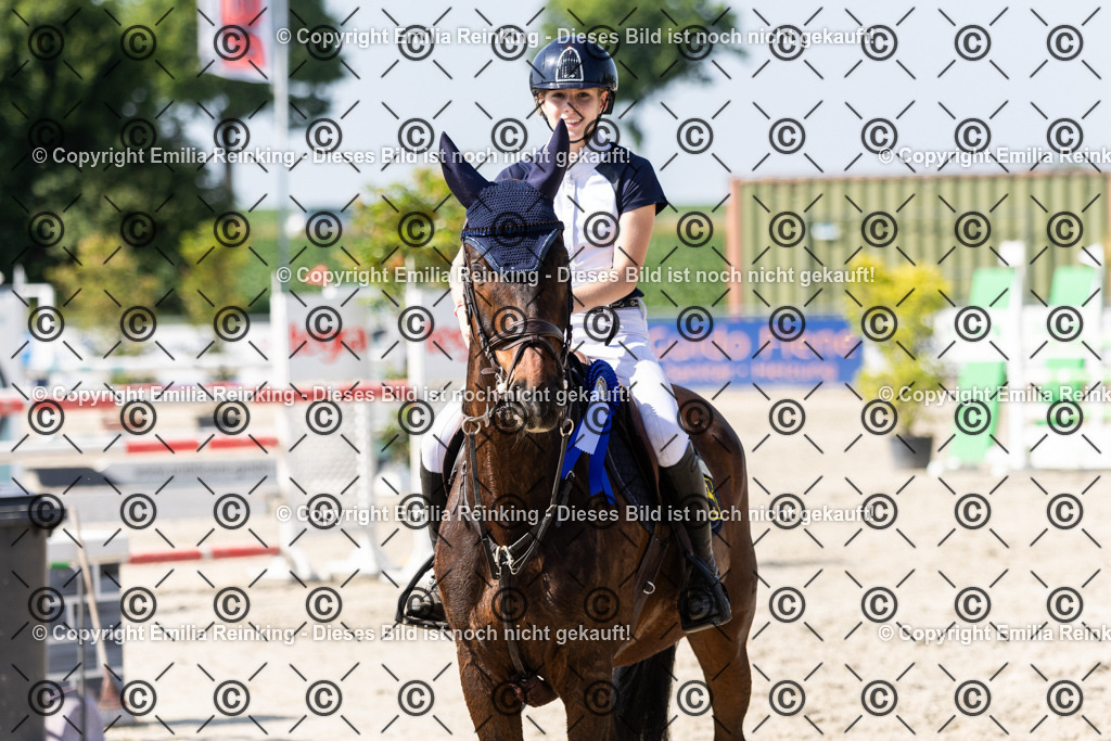 CL5A1074 | Emilia Reinking Fotografie - Realisiert mit Pictrs.com