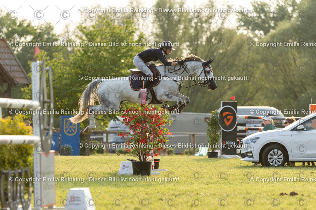 CL5A1450 | Emilia Reinking Fotografie - Realisiert mit Pictrs.com