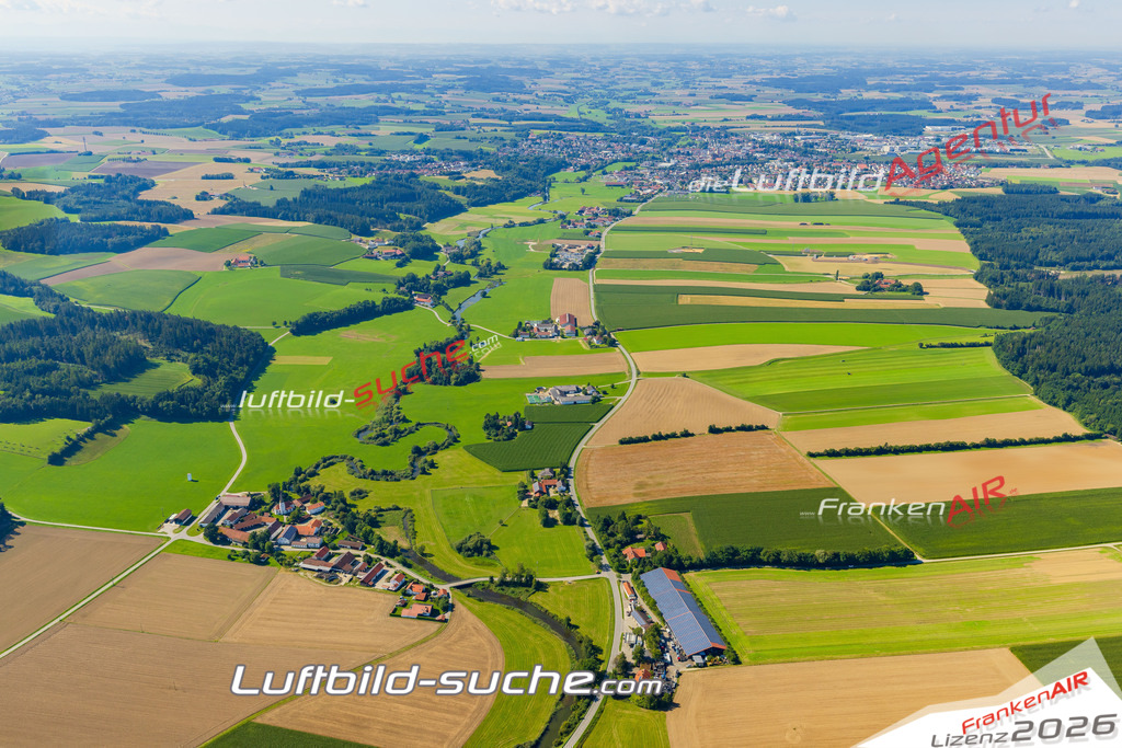Schöne Luftaufnahme als Geschenk in Solling Vilsbiburg - Die Luftbildaufnahme wurde 2025 vom UL-Flugzeug heraus erstellt ( keine Drohne ) - Hochauflösende Luftaufnahme -Nicht vergleichbar mit Google Maps oder Satelittenbilder- Die Geschenkidee !Mit Lizenz und Bildrechte bestellbar