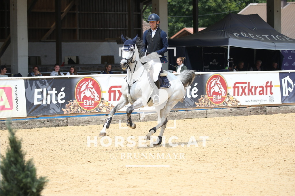DL2Q7615 | Willkommen bei Brunnmayr - Design & Fotografie – Ihrem Spezialisten für Reitturniere und Pferdeveranstaltungen in Oberösterreich, Salzburg und Bayern! Seit über 17 Jahren sind wir leidenschaftlich dabei.