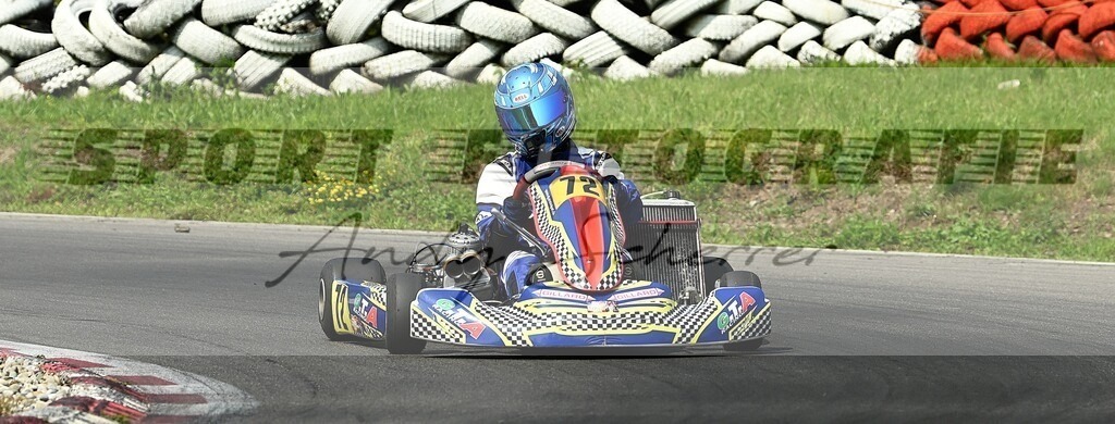 aDSC_0115 | Kaufen Sie Sportbilder im Onlineshop von Andy Scherrer Sportfotografie. Faszinierende Bilder von Sportevents aus der ganzen Schweiz. Fussball, Frauenfussball, Unihockey, Handball, Schwingen und weiteren Sportarten. - Realisiert mit Pictrs.com