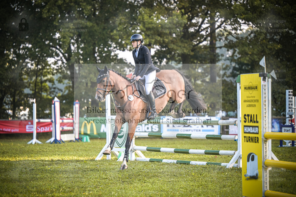 DOS_0571 | Entdecke hochwertige Reitturnierfotos von Foto Oger. Professionell, emotional und authentisch – jetzt Lieblingsmomente im Shop bestellen. - Realisiert mit Pictrs.com
