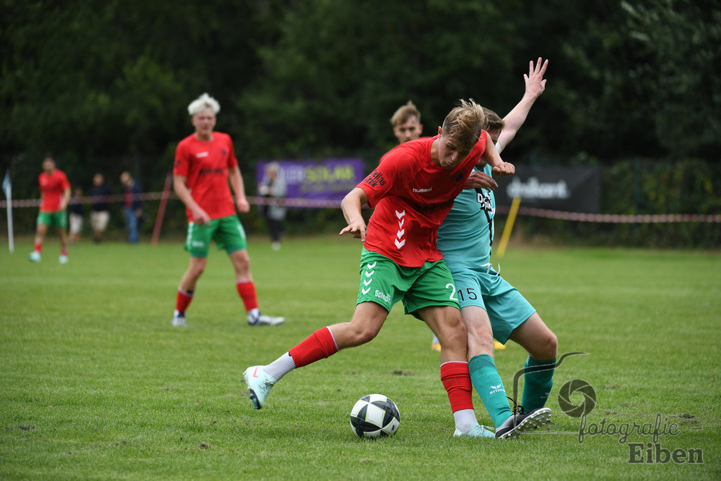 Sport-Duwe Cup | Sport-Duwe Cup Oldenburg; TuS Eversten (mint)-VFL Oldenburg (rot) am 05.07.2025 in Oldenburg (Sportanlage TuS Eversten), Photo: Philip Eiben 2025 - Realisiert mit Pictrs.com