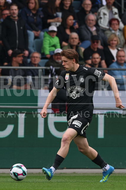 SK Puntigamer Sturm Graz vs TSV Egger Glas Hartberg – Championship Group    | Graz, Austria, 12.Apr.26 - SOCCER - ADMIRAL Bundesliga, SK Puntigamer Sturm Graz vs TSV Egger Glas Hartberg. The image shows Luca Weinhandl (STU).    