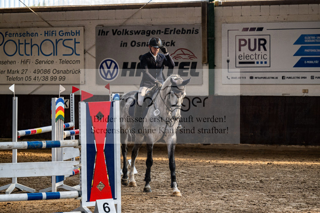 20240308-DOS_3566 | Entdecke hochwertige Reitturnierfotos von Foto Oger. Professionell, emotional und authentisch – jetzt Lieblingsmomente im Shop bestellen.Deutschlandweite Turnierfotografie. - Realisiert mit Pictrs.com