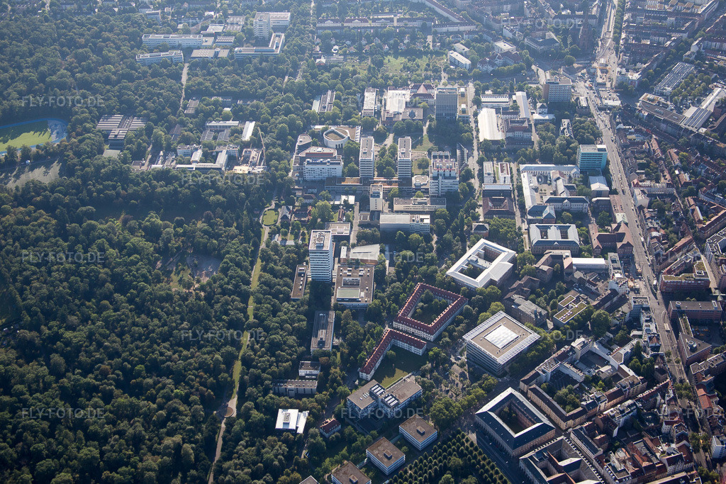 Luftbild: KIT Engesserstr im Ortsteil Innenstadt-Ost in Karlsruhe im Bundesland Baden-Württemberg in Deutschland. Foto: IMG_092861.jpg vom 13.08.2016 durch Werner Riehm/FLY-FOTO.de